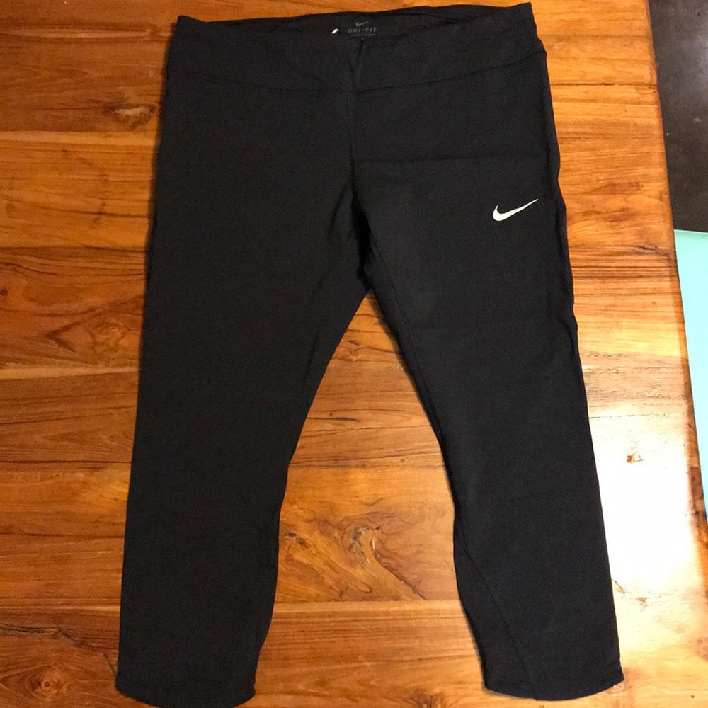 Nike drift Capri Sz 1X